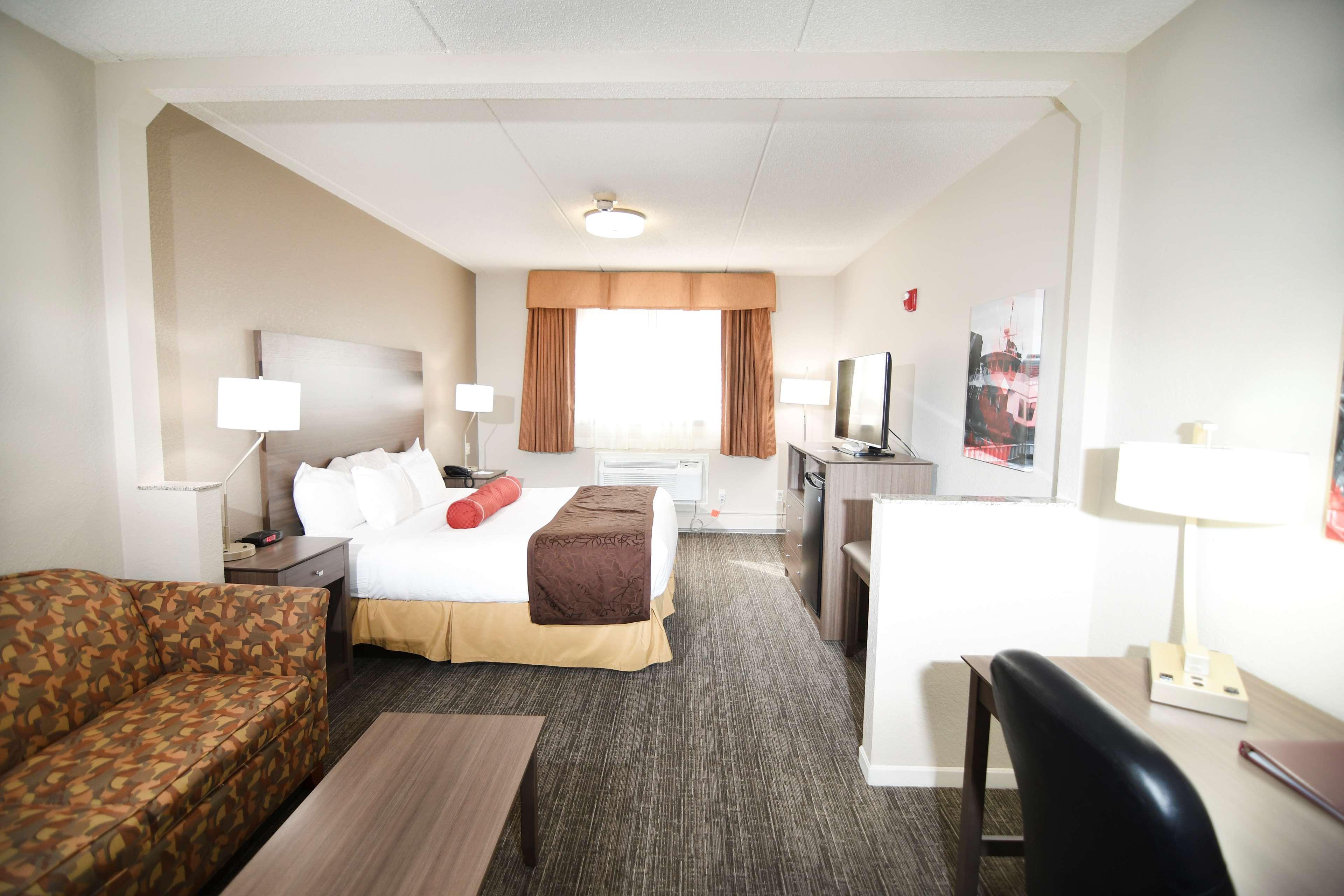 Best Western Plus Sandusky Hotel & Suites Экстерьер фото