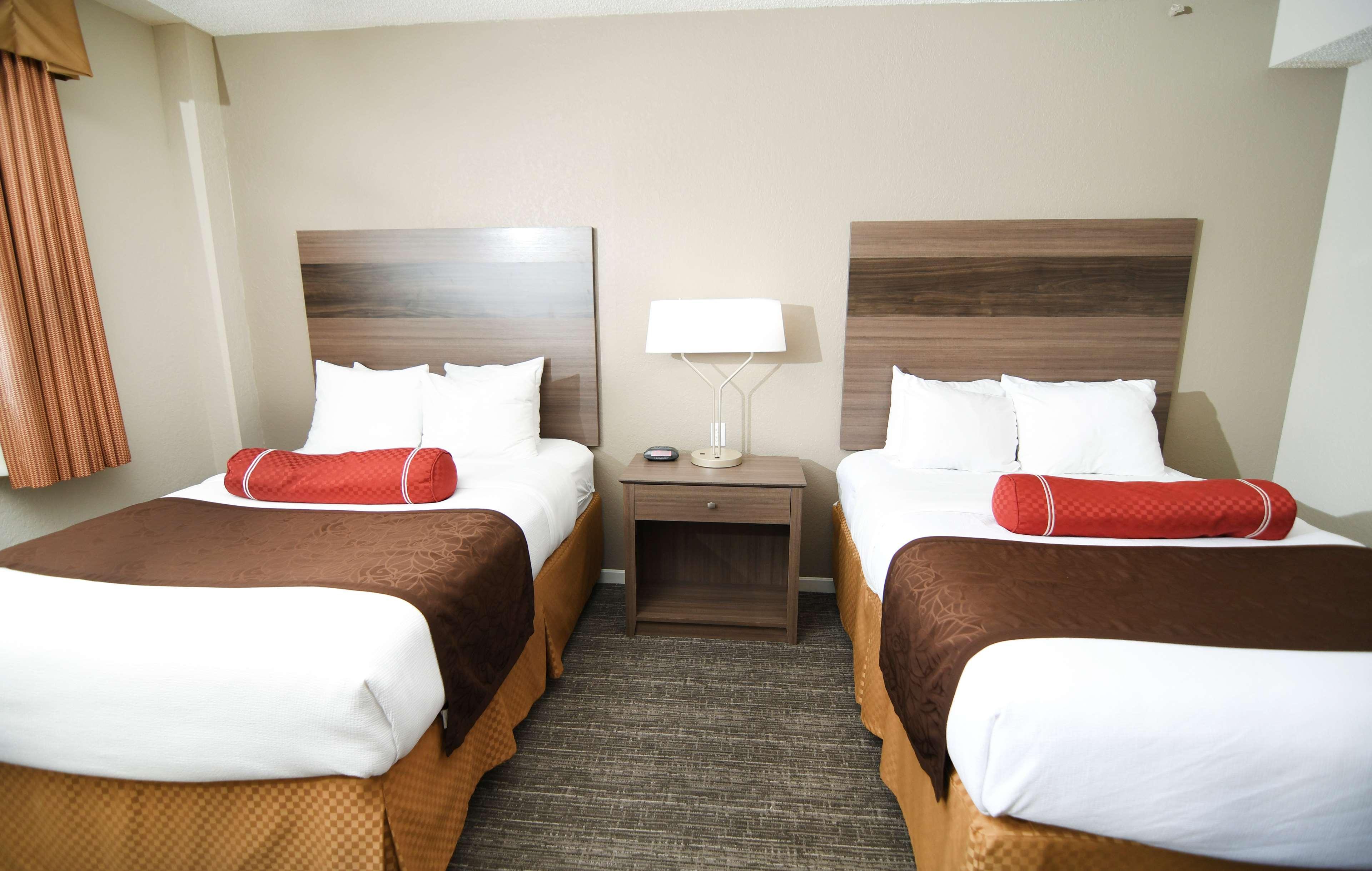 Best Western Plus Sandusky Hotel & Suites Экстерьер фото