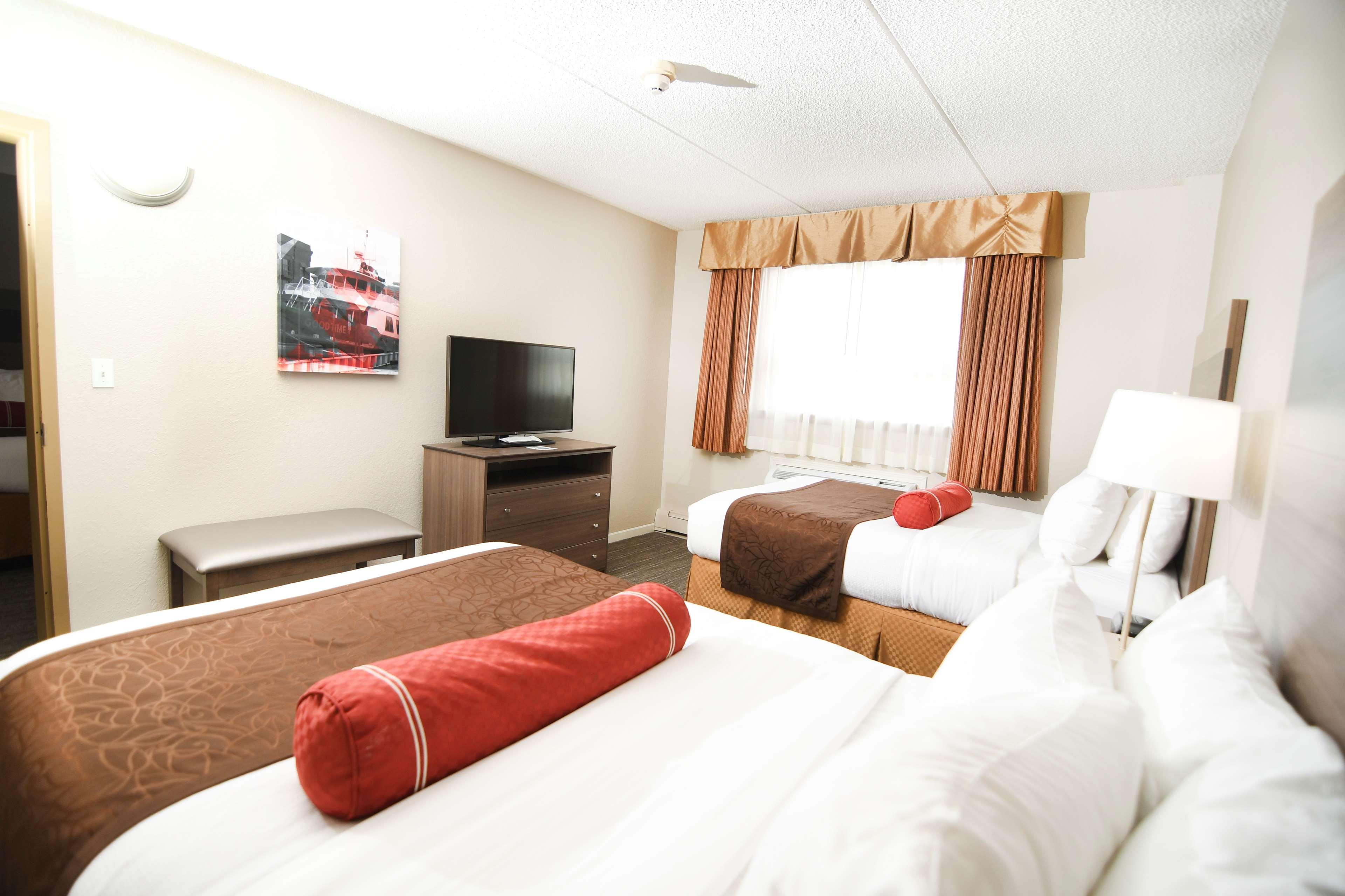 Best Western Plus Sandusky Hotel & Suites Экстерьер фото