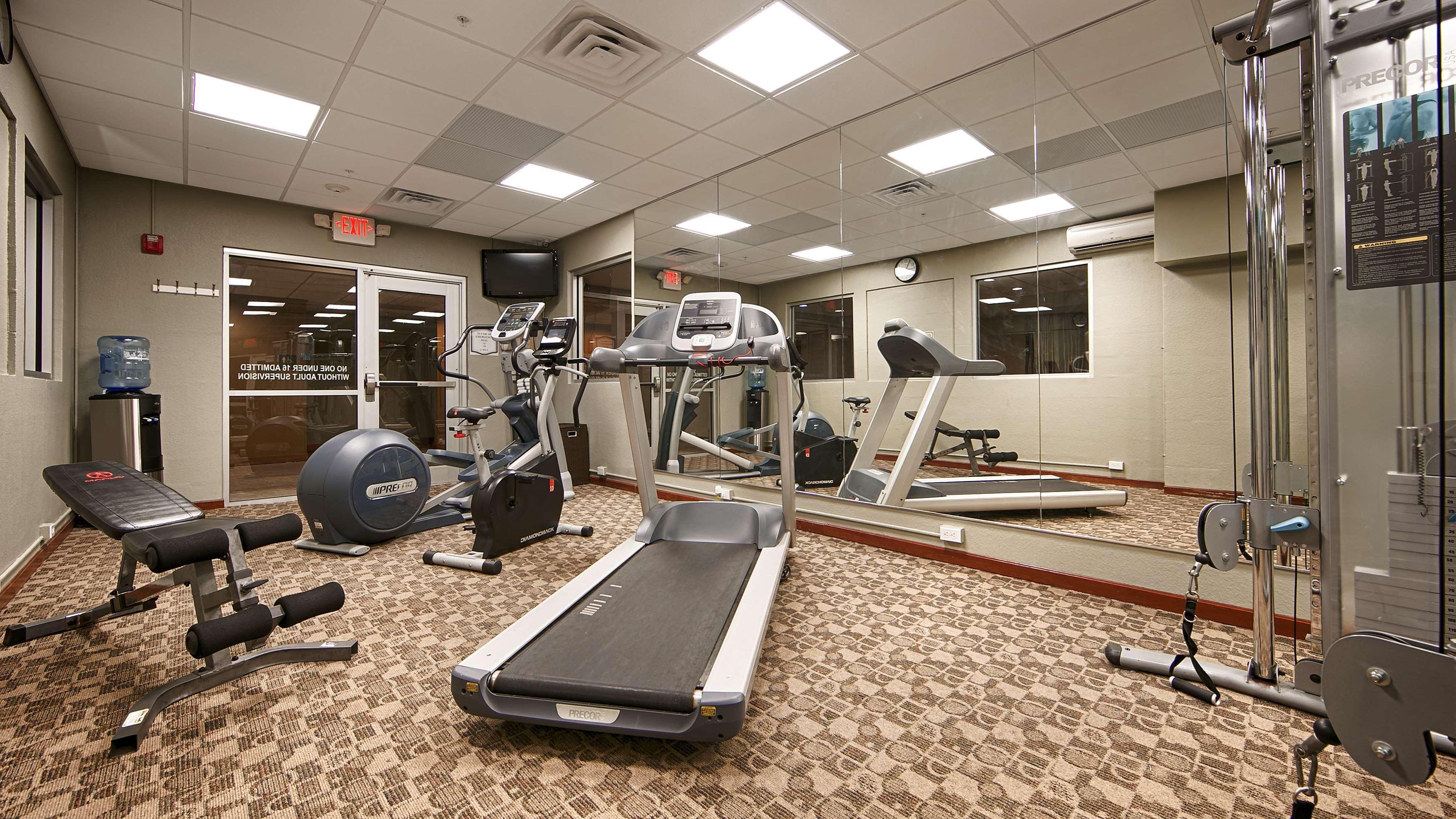 Best Western Plus Sandusky Hotel & Suites Экстерьер фото