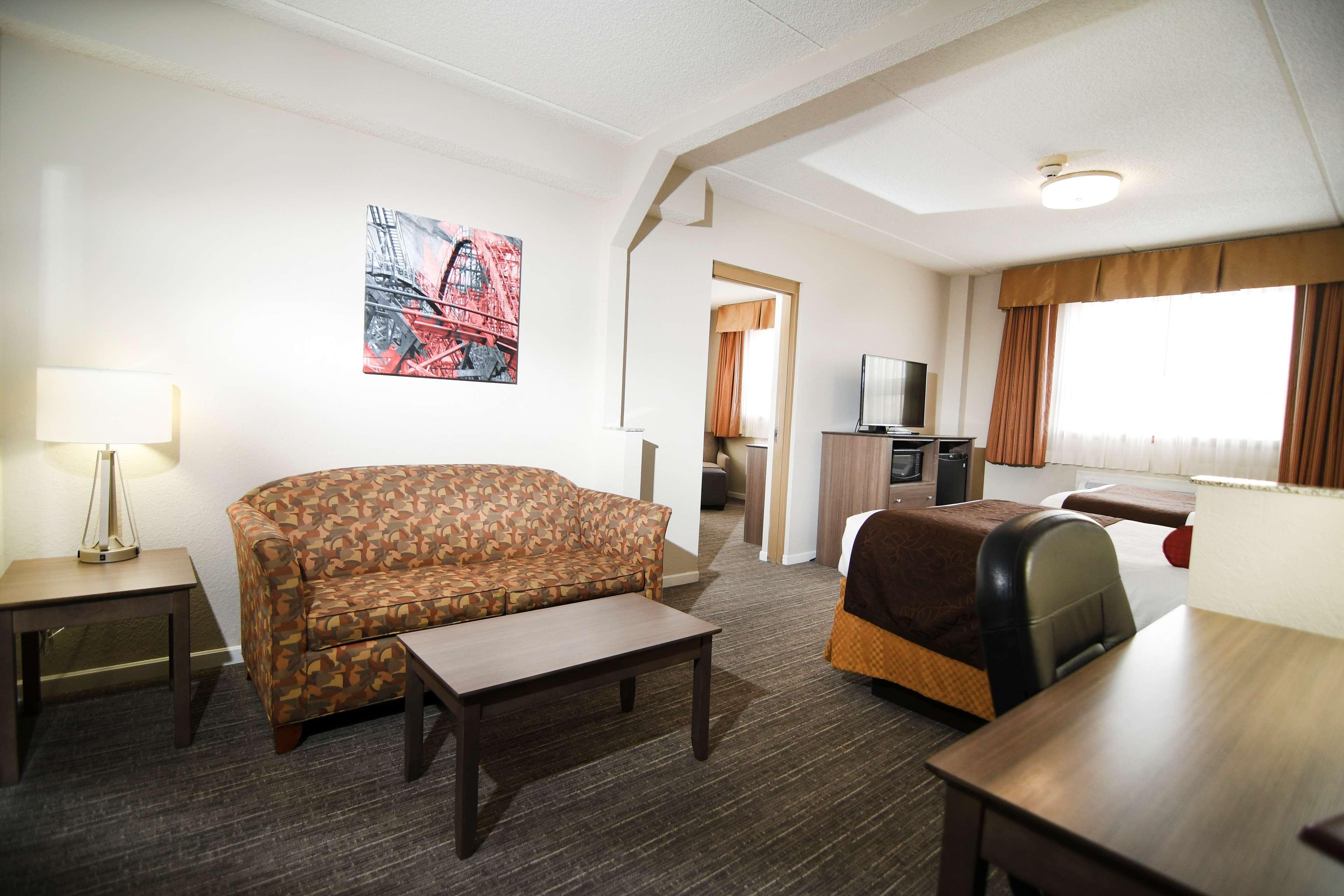 Best Western Plus Sandusky Hotel & Suites Экстерьер фото
