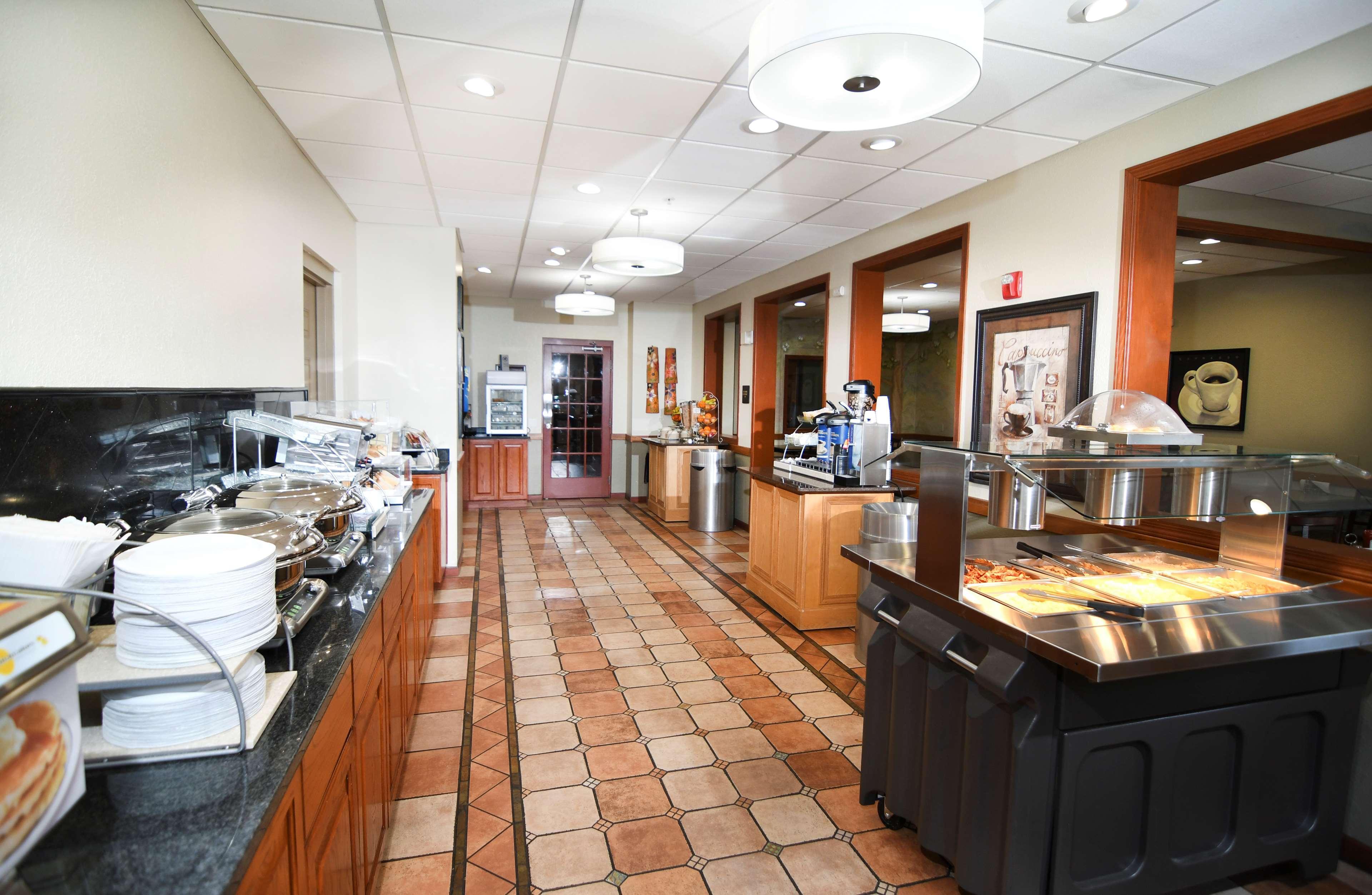 Best Western Plus Sandusky Hotel & Suites Экстерьер фото